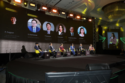 НӨӨЦИЙН ЭДИЙН ЗАСГИЙН БОЛОМЖИЙГ ХЭЛЭЛЦЭВ